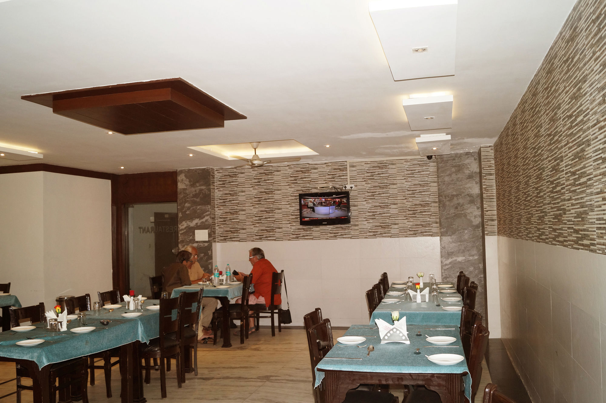 Hotel Sheela, 100M From Taj Mahal Agra  Εξωτερικό φωτογραφία