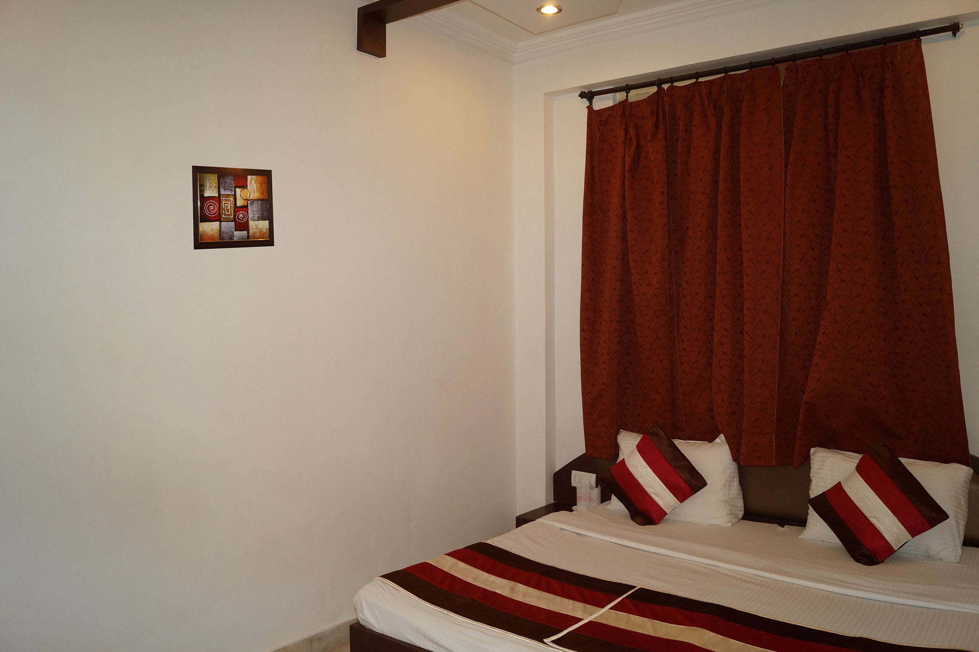 Hotel Sheela, 100M From Taj Mahal Agra  Εξωτερικό φωτογραφία